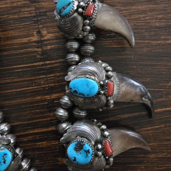 Vintage Native American Bear Claw Necklace Signed by ES (Elaine Sam) - Picture 6 of 11